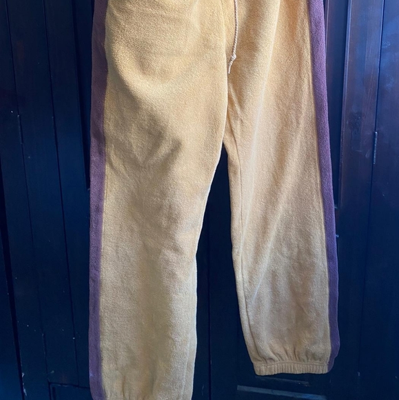 CHAMPS - Picture 4 of 5